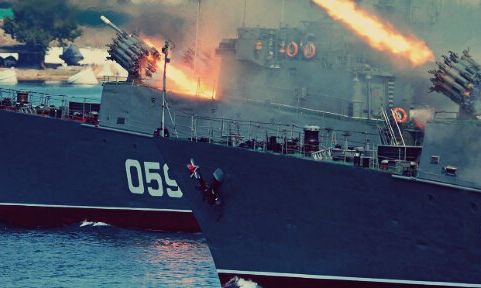 Блокада Крыма? Российские боевые корабли подошли к Мариуполю Блокада Крыма? Российские боевые корабли подошли к Мариуполю
