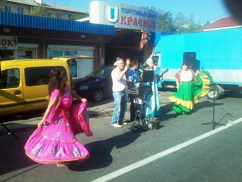 Блокада Крыма: Сергей Рулев продирается сквозь завалы еды в Севастополе Блокада Крыма: Сергей Рулев продирается сквозь завалы еды в Севастополе