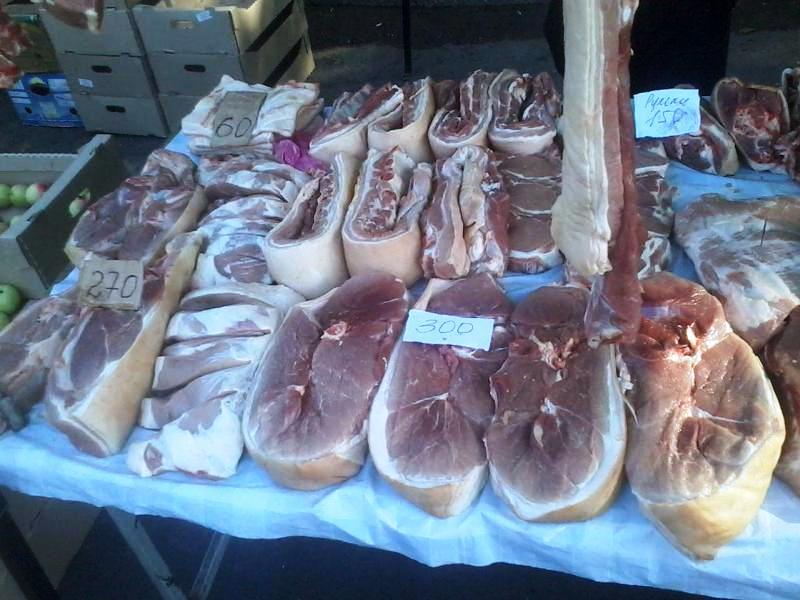 Блокада Крыма: Сергей Рулев продирается сквозь завалы еды в Севастополе Блокада Крыма: Сергей Рулев продирается сквозь завалы еды в Севастополе