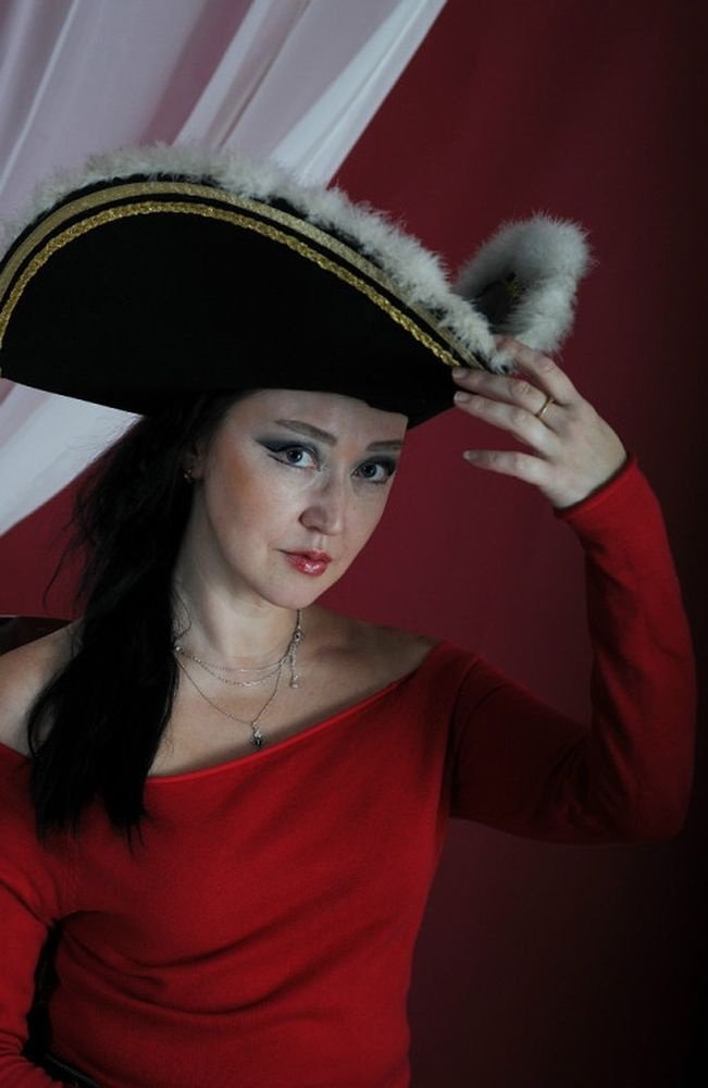 Журналисты отыскали в Москве первую любовь Порошенко. Женщина до сих пор «в активном поиске» Журналисты отыскали в Москве первую любовь Порошенко. Женщина до сих пор «в активном поиске»