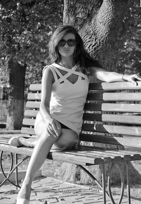 «Сексуальный кандидат» с билбордов утверждает, что она «не продажна шкiра» «Сексуальный кандидат» с билбордов утверждает, что она «не продажна шкiра»