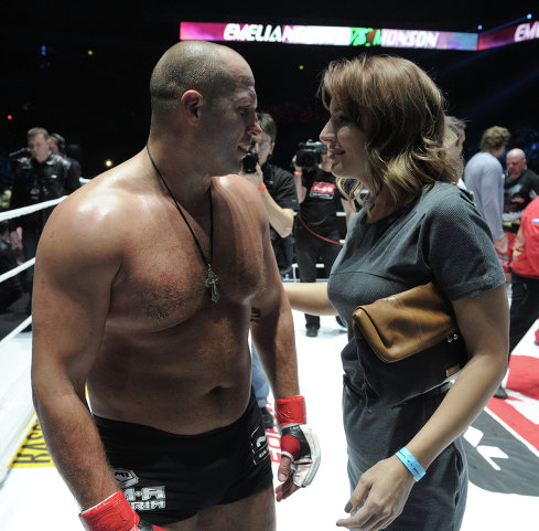 Сегодня день рождения у великого русского спортсмена, уроженца Луганщины - Фёдора Емельяненко Сегодня день рождения у великого русского спортсмена, уроженца Луганщины - Фёдора Емельяненко