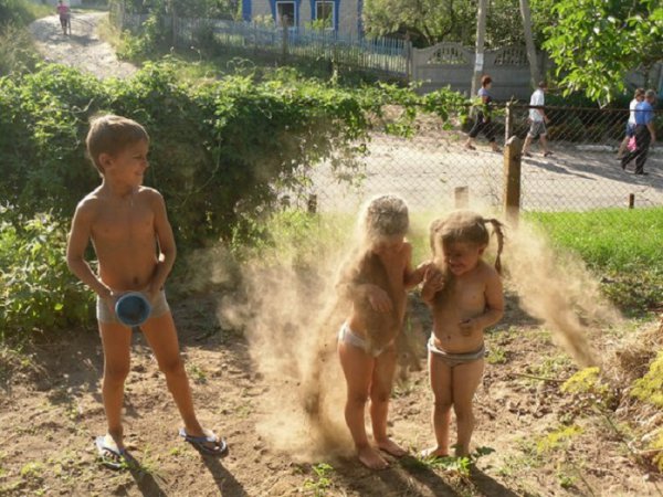 Фотографии проказников, на минуту оставшихся без родителей Фотографии проказников, на минуту оставшихся без родителей