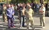 Хунта опять "кинула" своих вояк. АТОшники перекрыли движение в Киеве