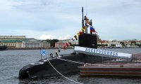 Подводная лодка "Новороссийск" вошла в Черное море