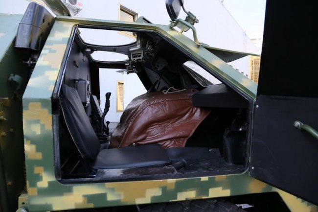 На Житомирском бронетанковом заводе создали БТР для карликов