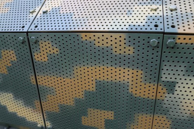 На Житомирском бронетанковом заводе создали БТР для карликов