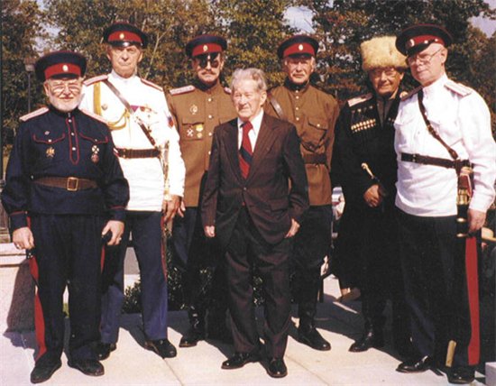 Стрелков, русские антикоммунисты и монархисты — третья сила на Донбассе?