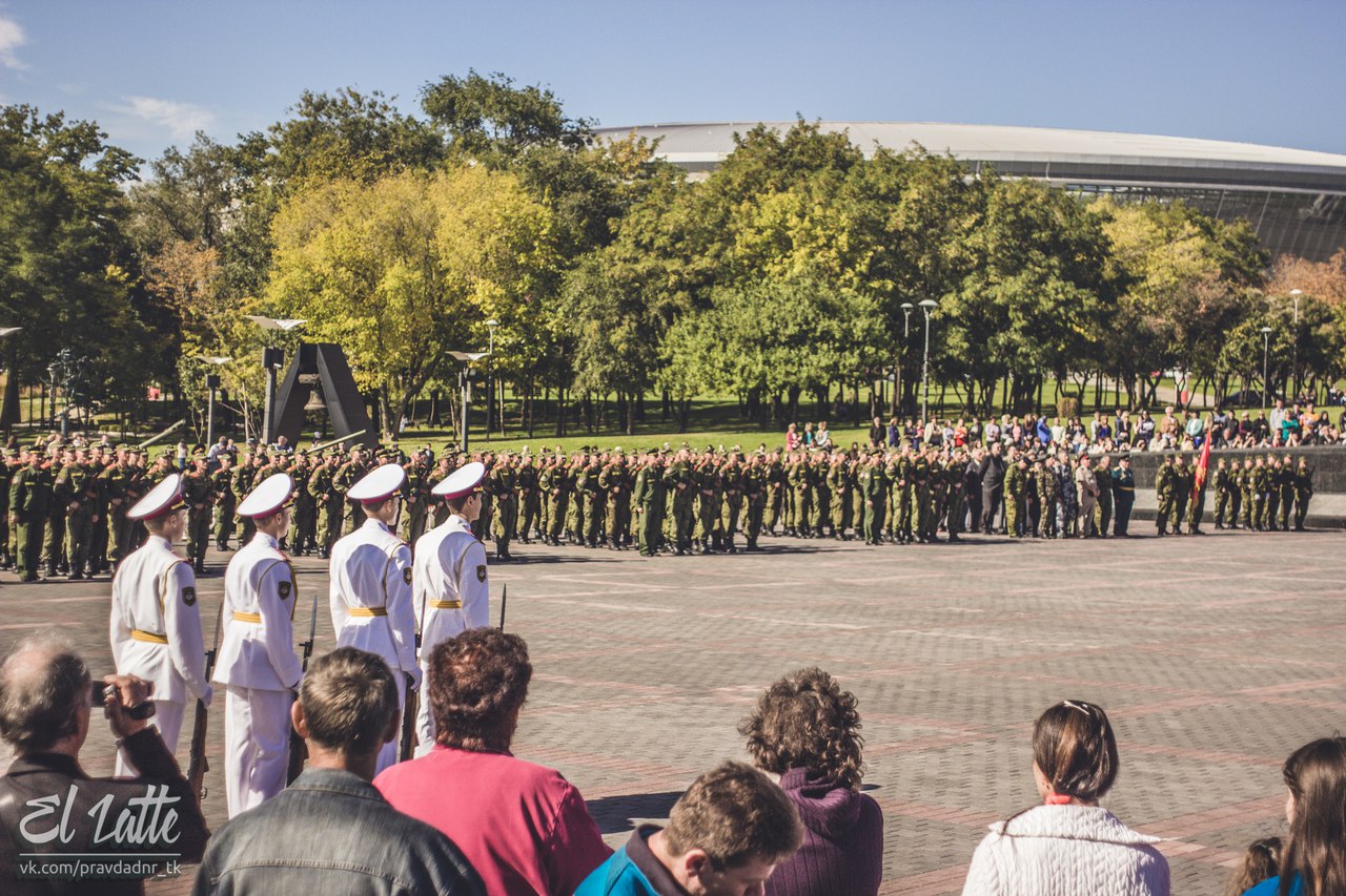 Присяга курсантов Донецкого военного училища Присяга курсантов Донецкого военного училища