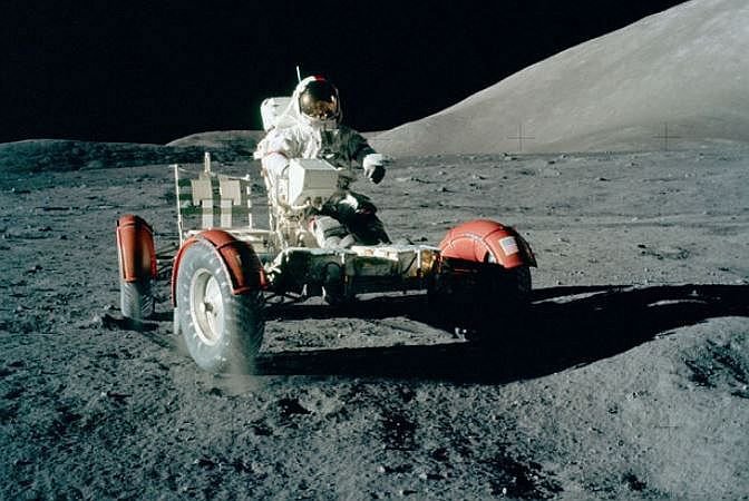 Проект по проверке подлинности высадки астронавтов NASA на Луну собрал более 1 млн рублей Проект по проверке подлинности высадки астронавтов NASA на Луну собрал более 1 млн рублей