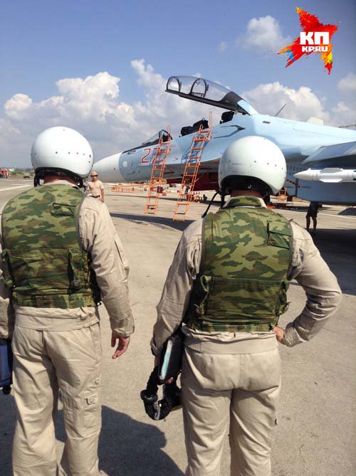 Военкоры «КП» из Сирии: «Российская авиабаза в Латакии - это выставка достижений военного хозяйства» Военкоры «КП» из Сирии: «Российская авиабаза в Латакии - это выставка достижений военного хозяйства»