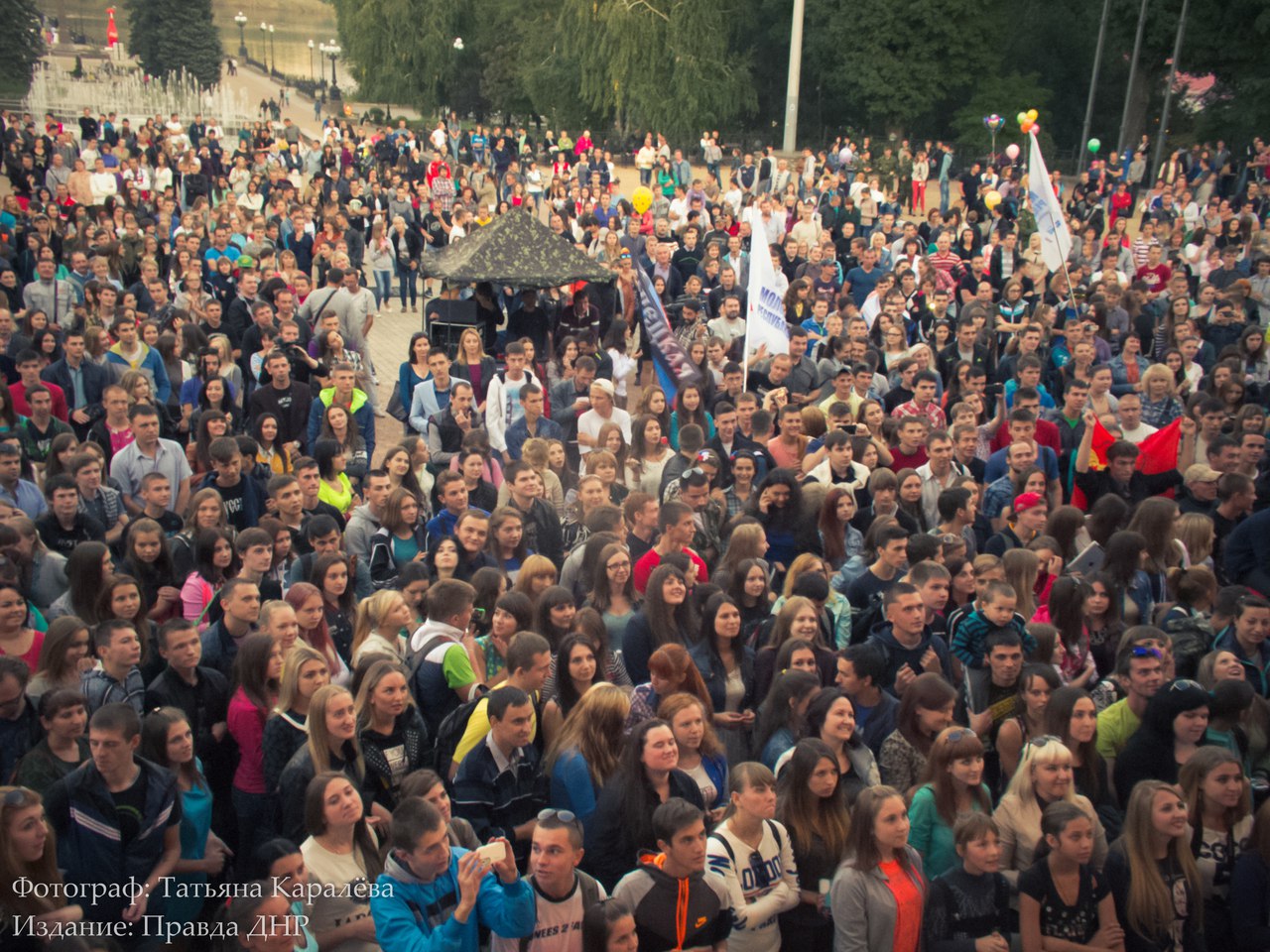 Донецк. Гала-концерт. Глеб Корнилов и группа Опасные Донецк. Гала-концерт. Глеб Корнилов и группа Опасные