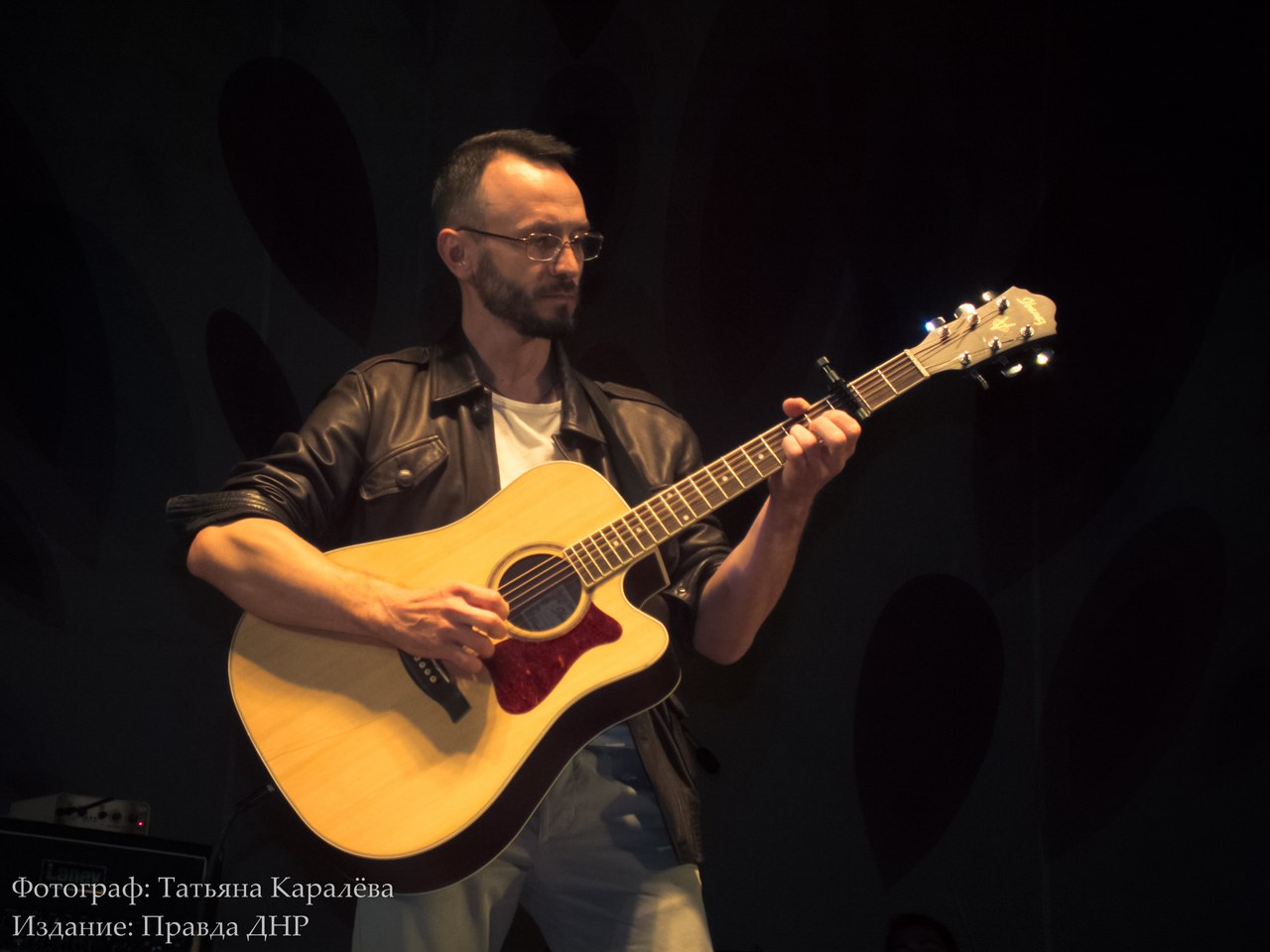 Донецк. Гала-концерт. Глеб Корнилов и группа Опасные Донецк. Гала-концерт. Глеб Корнилов и группа Опасные