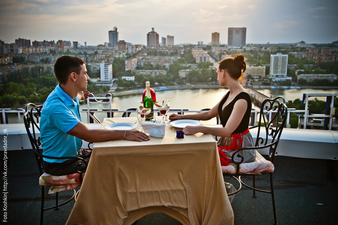 "Вера в людей" или "Несломленный Донбасс" "Вера в людей" или "Несломленный Донбасс"