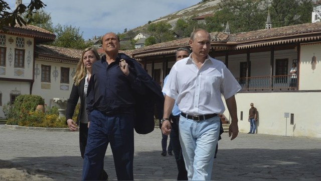 Берлускони: Россия вправе гордиться своей независимостью Берлускони: Россия вправе гордиться своей независимостью