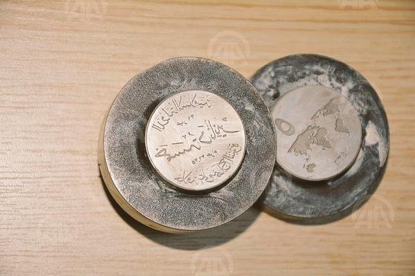 Турецкая полиция ликвидировала цех «Исламского государства» по производству монет Турецкая полиция ликвидировала цех «Исламского государства» по производству монет