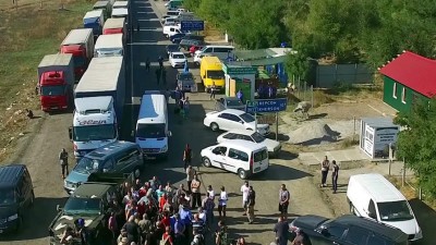 Блокада Крыма превратилась в блокаду Херсона: молоко – в убыток, коров - на мясо Блокада Крыма превратилась в блокаду Херсона: молоко – в убыток, коров - на мясо