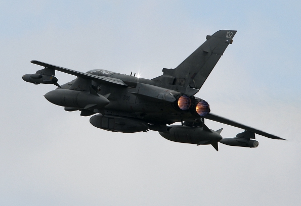 СМИ: авиации Британии позволено атаковать российские ВКС в Ираке СМИ: авиации Британии позволено атаковать российские ВКС в Ираке