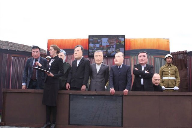 В Москве «судили» Коломойского и Яроша В Москве «судили» Коломойского и Яроша