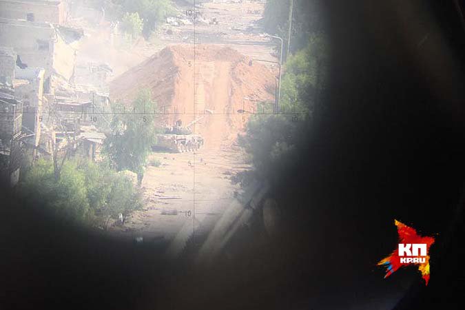 Сирийская армия начала массированное наступление на пригороды Дамаска, занятые исламистами Сирийская армия начала массированное наступление на пригороды Дамаска, занятые исламистами