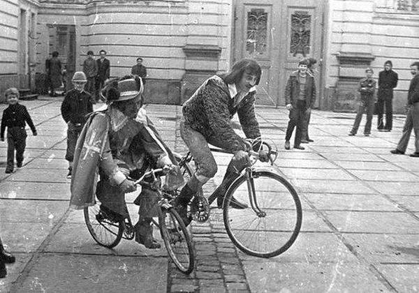 "Куда там тем мушкетерам" - в Киеве презентовали книгу об истории украинской разведки "Куда там тем мушкетерам" - в Киеве презентовали книгу об истории украинской разведки