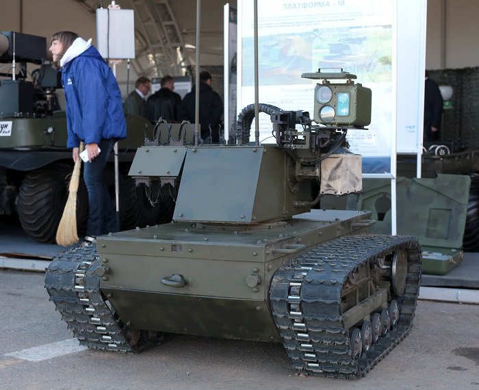 Оружие будущего: Российский боевой робот Оружие будущего: Российский боевой робот