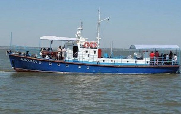 Итоги 17 октября: авария катера под Одессой, нарушение перемирия в Донбассе Итоги 17 октября: авария катера под Одессой, нарушение перемирия в Донбассе