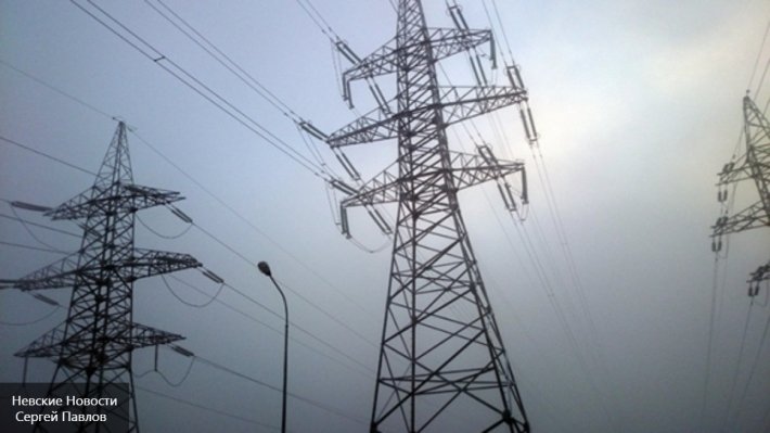 Украинцы просят Порошенко отключить Крыму свет Украинцы просят Порошенко отключить Крыму свет