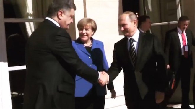 Интервью Петра Порошенко украинским телеканалам Интервью Петра Порошенко украинским телеканалам