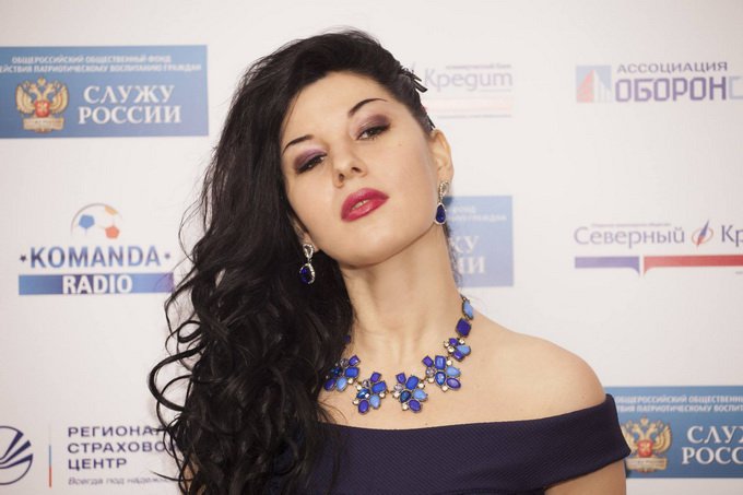 Диана Кади — крымская татарка, писательница, русская патриотка Диана Кади — крымская татарка, писательница, русская патриотка