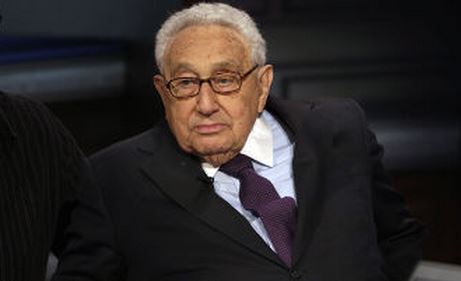 Киссинджер: США хотели преподать России урок в ситуации с Украиной Киссинджер: США хотели преподать России урок в ситуации с Украиной