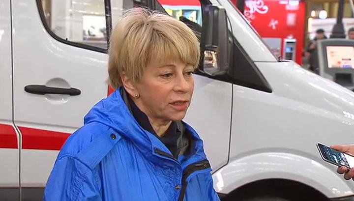 На лечение в Москву: доктор Лиза привезла на Павелецкий вокзал 16 детей из Донбасса На лечение в Москву: доктор Лиза привезла на Павелецкий вокзал 16 детей из Донбасса