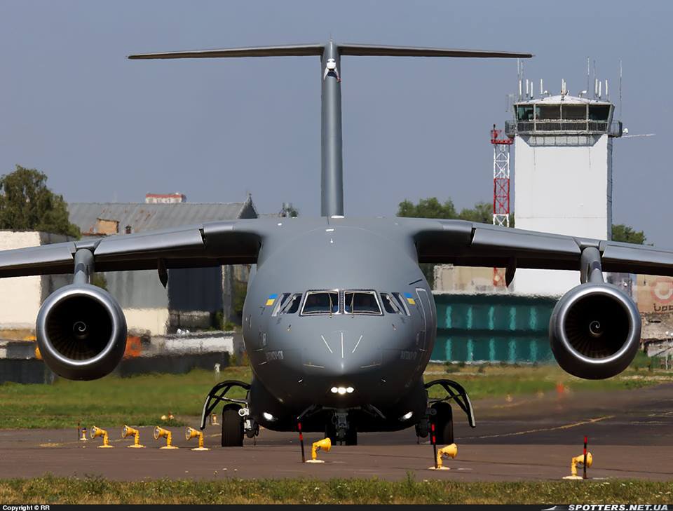 «МайдАН» или «бАНдеровец» — в соцсети выбирают название для нового украинского самолета АН-178 «МайдАН» или «бАНдеровец» — в соцсети выбирают название для нового украинского самолета АН-178