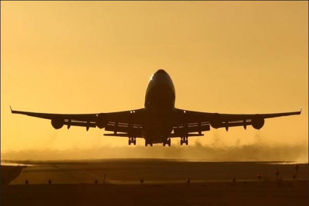 Киев потребовал от авиакомпаний РФ отмены полетов в Крым для снятия санкций Киев потребовал от авиакомпаний РФ отмены полетов в Крым для снятия санкций