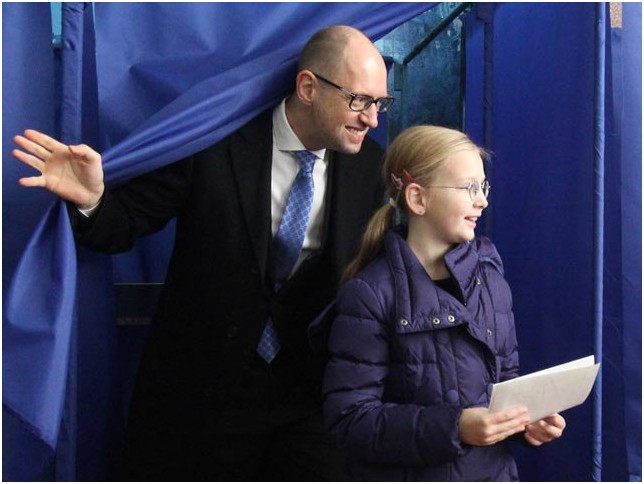 Украиной правит разложившийся труп. Юрий Селиванов Украиной правит разложившийся труп. Юрий Селиванов