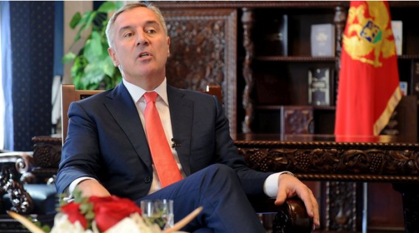 Премьер Черногории обвинил Россию в причастности к антиправительственным выступлениям