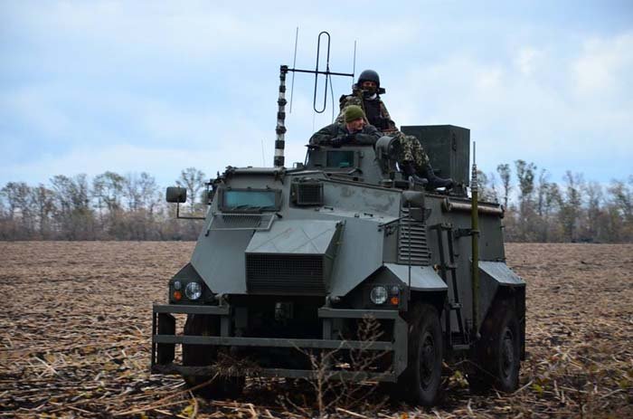 Боестолкновения под Донецком Боестолкновения под Донецком