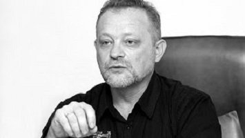 Украину покинут 10 миллионов трудоспособных граждан. Андрей Золотарев и Дмитрий Джангиров, «Работа над ошибками» Украину покинут 10 миллионов трудоспособных граждан. Андрей Золотарев и Дмитрий Джангиров, «Работа над ошибками»