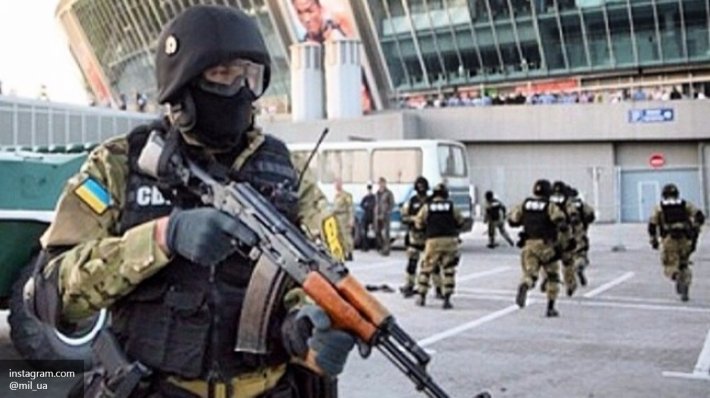 Спецназ похитил Корбана из суда и увез в неизвестном направлении Спецназ похитил Корбана из суда и увез в неизвестном направлении