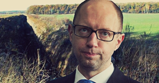 Опубликованы шокирующие снимки «Европейского вала» Яценюка Опубликованы шокирующие снимки «Европейского вала» Яценюка