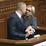 Извиняйся! Кужель устроила потасовку с Тетеруком у трибуны Рады