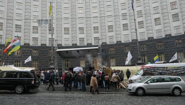 В Киеве пахнет Майданом В Киеве пахнет Майданом