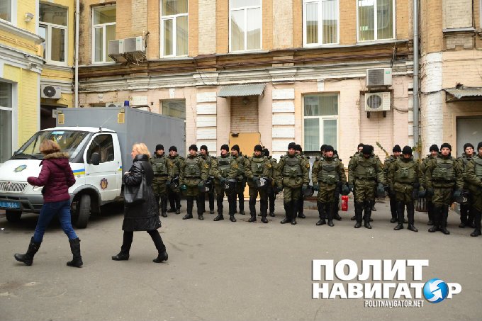 В Киеве пахнет Майданом В Киеве пахнет Майданом