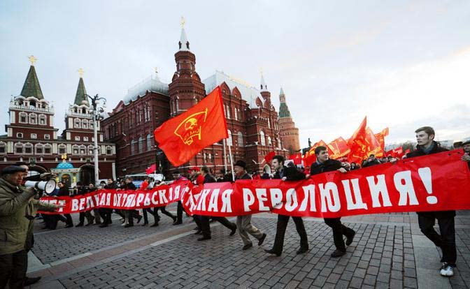 За единство: тружеников — против паразитов