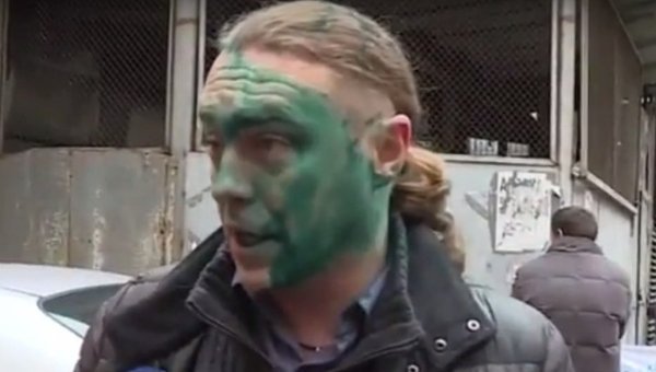 Близкий соратник Тягнибока зверски избит любовником бывшей жены Близкий соратник Тягнибока зверски избит любовником бывшей жены