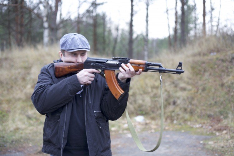 Держи порох сухим. Партия Великое Отечество готова защищать Родину Держи порох сухим. Партия Великое Отечество готова защищать Родину