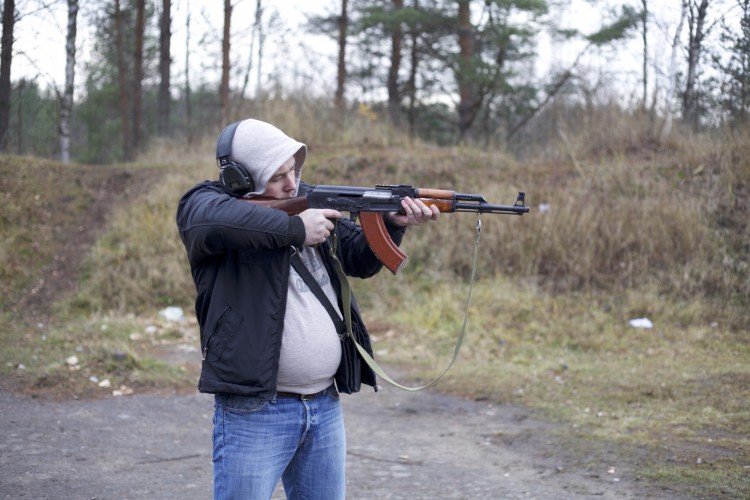 Держи порох сухим. Партия Великое Отечество готова защищать Родину Держи порох сухим. Партия Великое Отечество готова защищать Родину