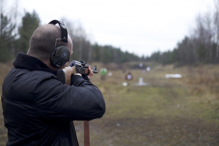 Держи порох сухим. Партия Великое Отечество готова защищать Родину Держи порох сухим. Партия Великое Отечество готова защищать Родину