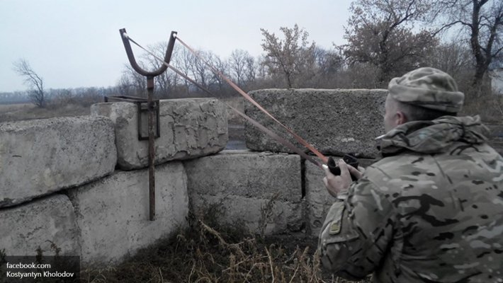 Киев опубликовал фото секретного оружия в Донбассе Киев опубликовал фото секретного оружия в Донбассе