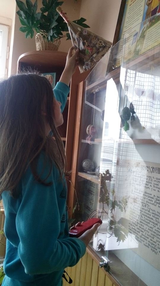 День рождения Нестора Махно в Гуляй-Поле превратили в театр абсурда — с ряжеными казаками, вышиванками и «воинами АТО» День рождения Нестора Махно в Гуляй-Поле превратили в театр абсурда — с ряжеными казаками, вышиванками и «воинами АТО»